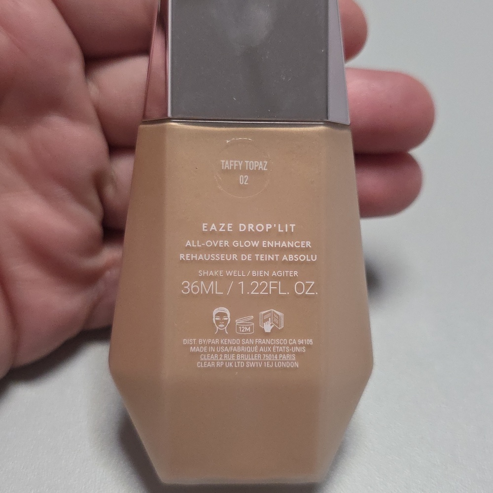 Fenty Beauty Eaze Drop Lit Glow Enhancer in Taffy Topaz - Picture 3 of 3